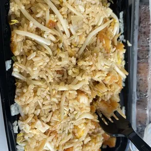 Crispy chicken fried rice