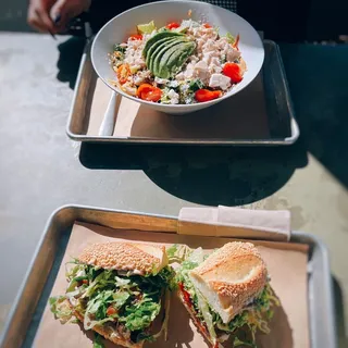 Avocado & Quinoa Superfood Ensalada
