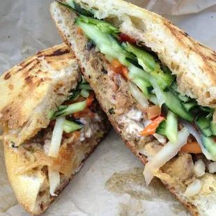 Steak Banh Mi