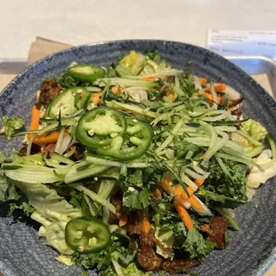 Banh mi salad