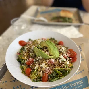 Avocado superfood ensalada