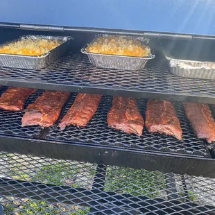 Mac and cheese...ribs