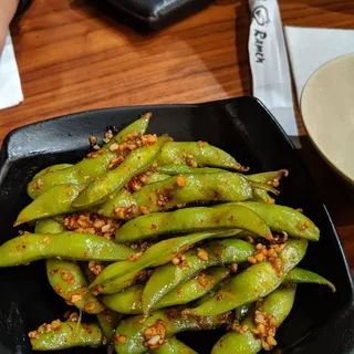 Spicy Garlic Edamame