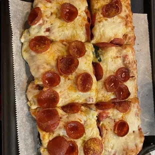 Pepperoni pizza!!! Amazing