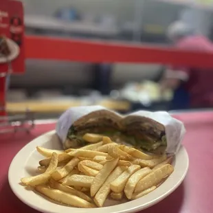 Bacon &amp; Avocado Cheeseburger