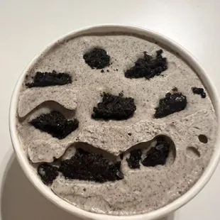 Cheesecake cookies and cream ice cream