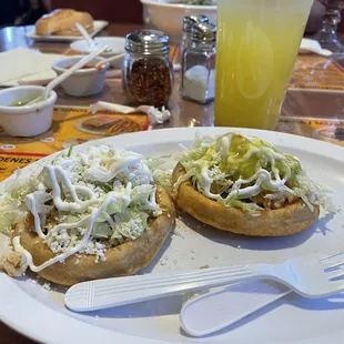 Chicken Sopes