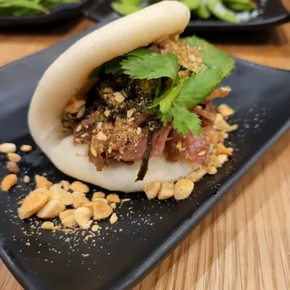 pork bao bun