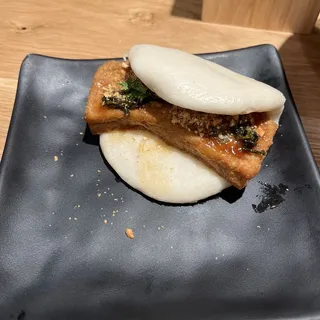 tofu bao bun (v)