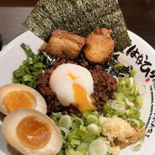 deluxe nagoya mazesoba