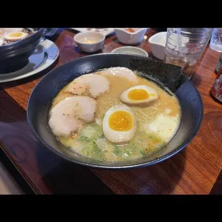 Spicy butter miso ramen