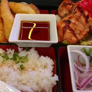 Bento E Teriyaki Salmon