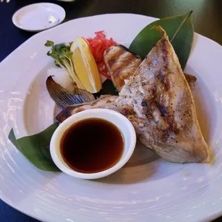 Hamachi Kama