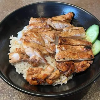 Pan Fried Chicken Steak Rice Bowl