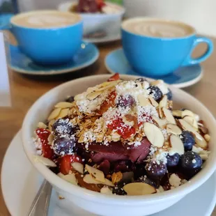 Gida Acai bowl