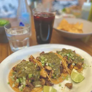 Tacos al pastor