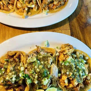 Tacos Del Mercado
