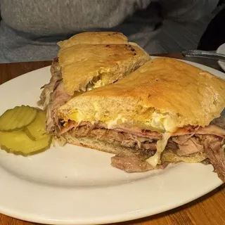 Cubano