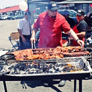 Gran Celebración de Memorial Day, en Mercado California !