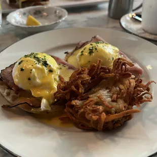 Eggs Benedict