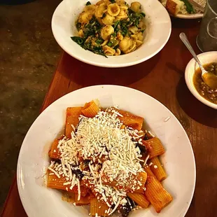 Rigatoni Norma Con Ricotta Salata