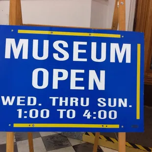 Sign again reminding hours