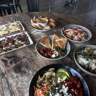 so many great apps and delish veg options!