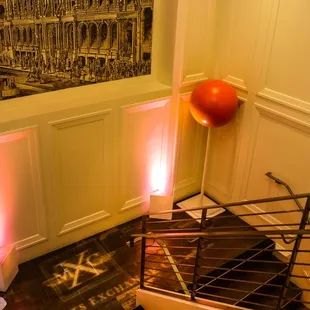 Elegant descent toward the venue.