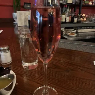 Cherry Red Wine Spritz =Yummy