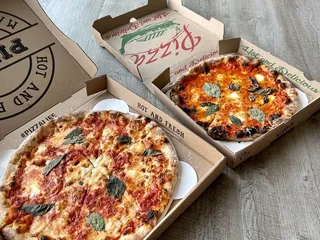 Pizza Lupo