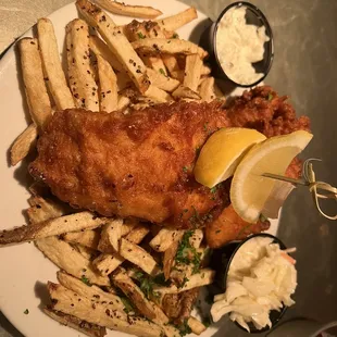 Fish (white fish) and chips