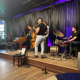 Mercury Cafe