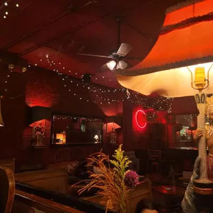 Warm, cozy and rustic. Variety of tea options and live music. Can't go wrong