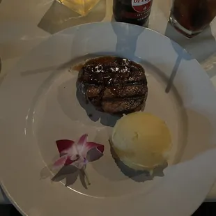 8 oz. Filet Mignon