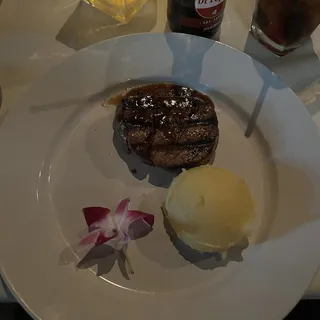 8 oz. Filet Mignon