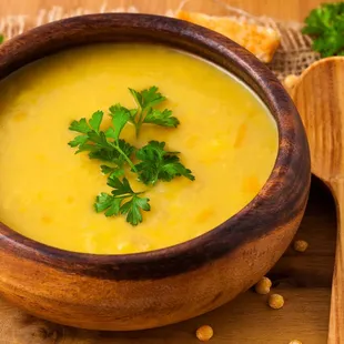 Flavorful red lentils with root vegetables (carrots, onions, ...)
