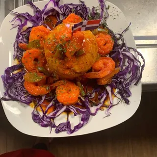 Camarones en Salsa Criolla