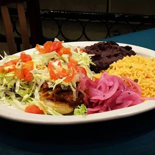 a plate of mexican food