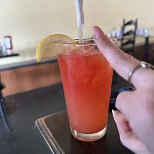 strawberry lemonade