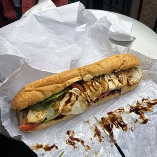 Caprese sub