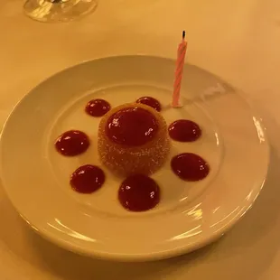 Peach jelly with strawberry puree