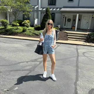 Sara M.