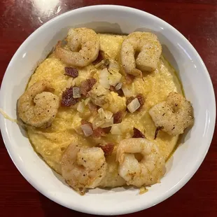 Grilled Shrimp &amp; Cheese Grits