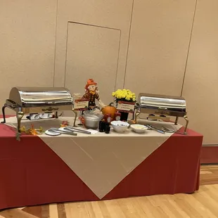 Chicken tenders and spaghetti with meatball station