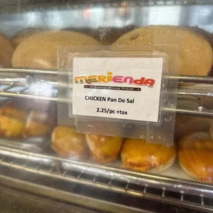 Chicken Pan De Sal