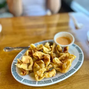 3. Fried Wonton @colorful.eats