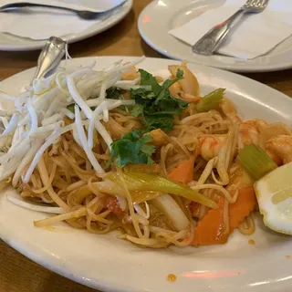 26. Pad Thai
