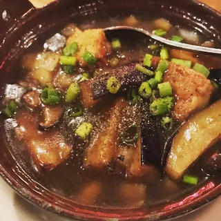 SP12. Eggplant Tofu Clay Pot