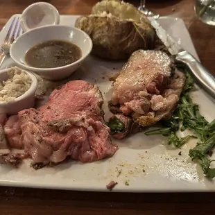8oz of fat and 8oz of uneatable prime rib