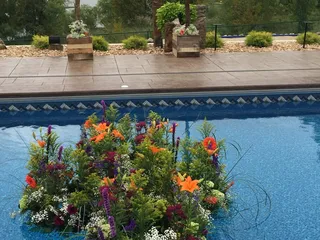 Burton & Tyrrell's Flowers